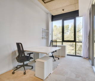 Bureau privé 25 m² 2 postes Location bureau Rue Jean René Guillibert Gauthier de la Lauzière Aix-en-Provence 13290 - photo 3